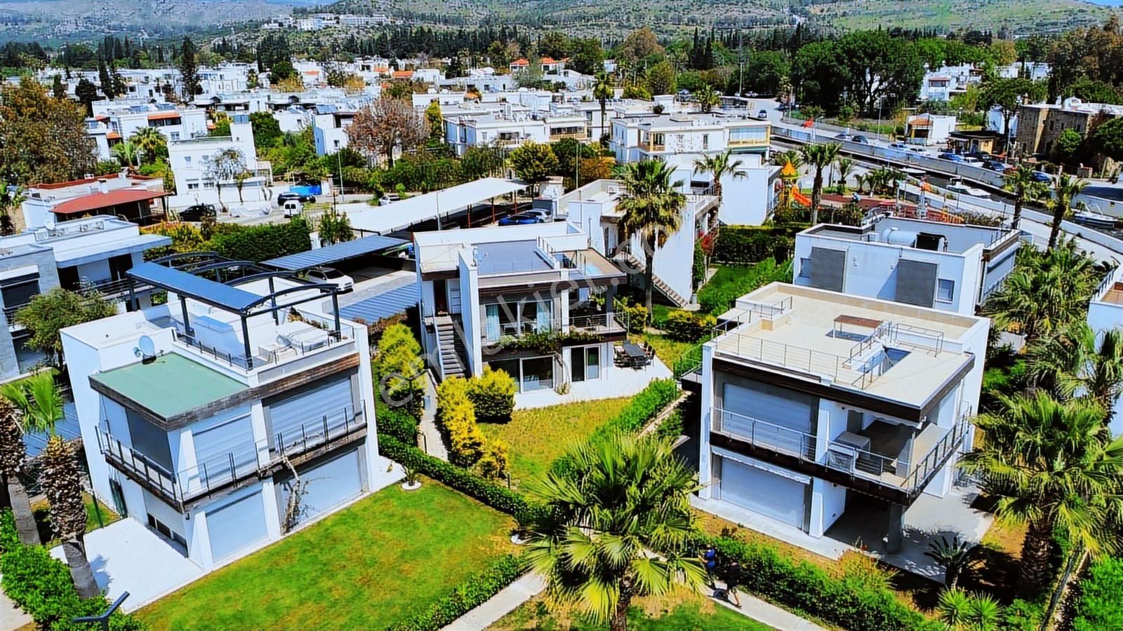 Bodrum Ortakent Denize Sıfır Satılık 5+1 Bahçe Dubleksi - Görsel 6