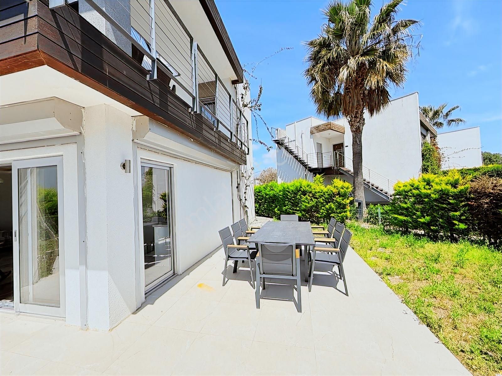 Bodrum Ortakent Denize Sıfır Satılık 5+1 Bahçe Dubleksi - Görsel 7