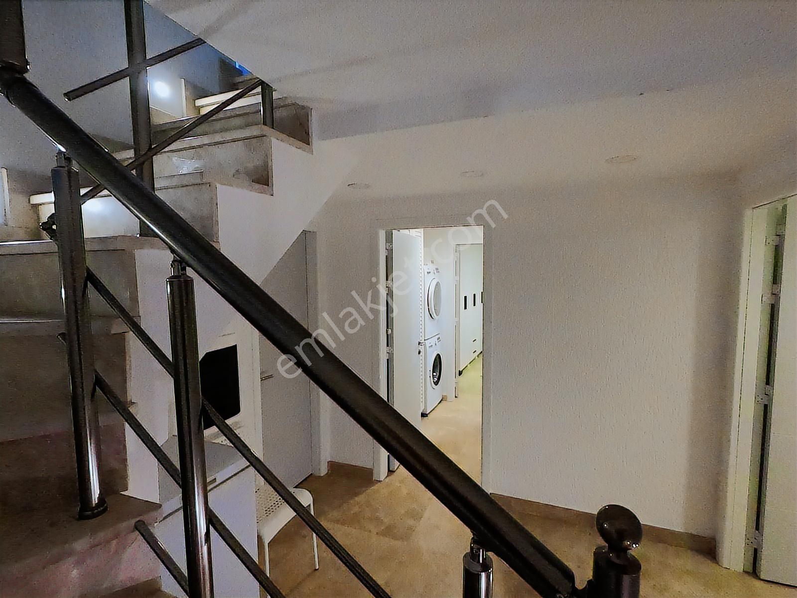 Bodrum Ortakent Sahilde Denize Sıfır Satılık 4+1 Eşyalı Daire - Görsel 30