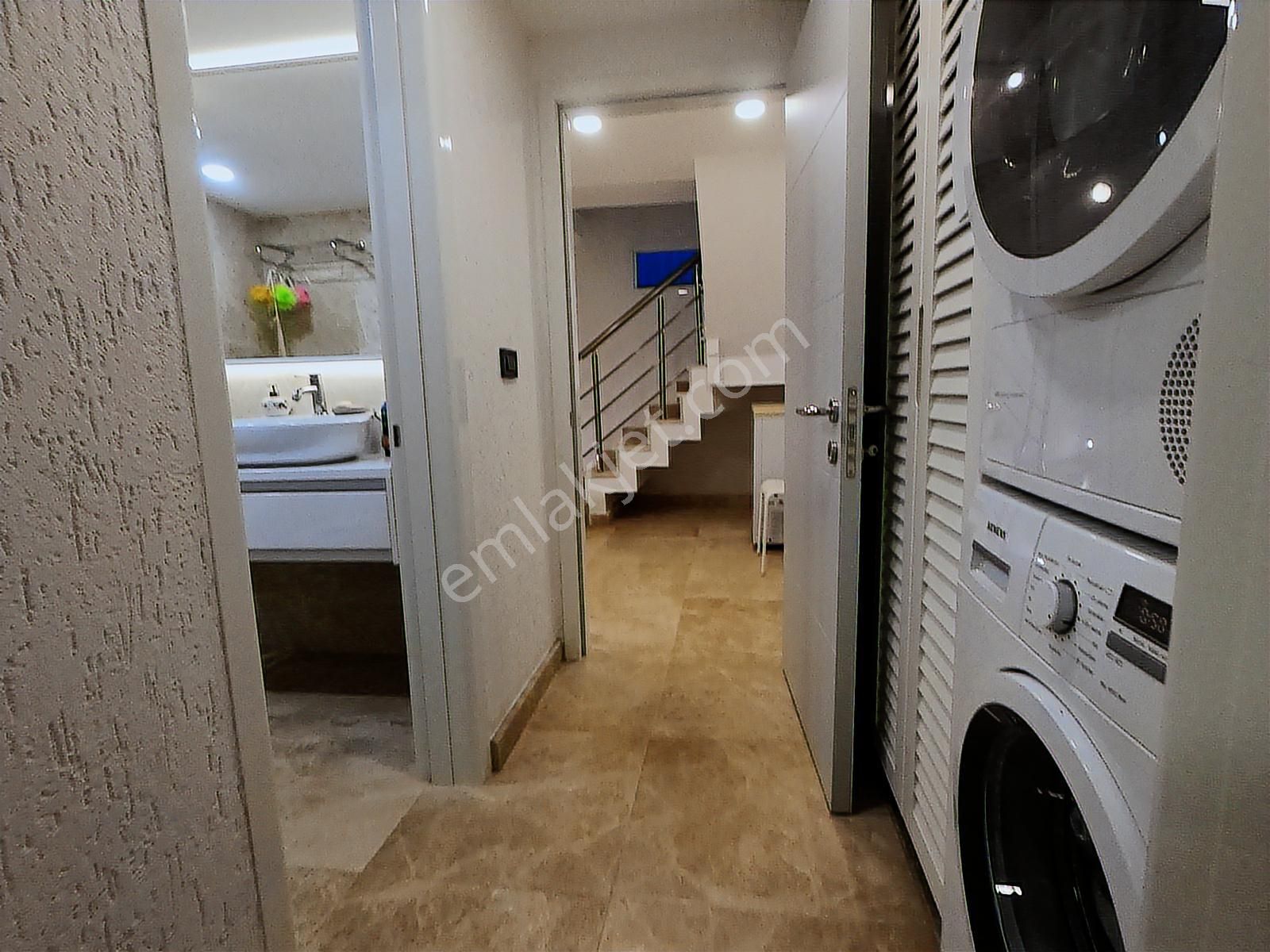 Bodrum Ortakent Sahilde Denize Sıfır Satılık 4+1 Eşyalı Daire - Görsel 29