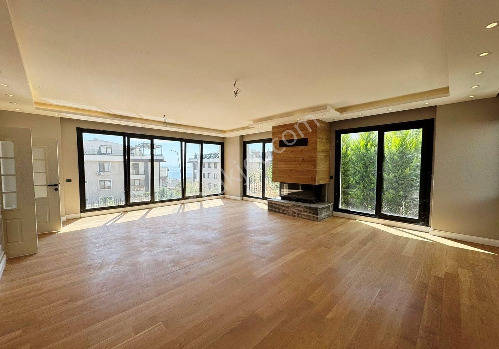 Weal World' Den Deniz Manzaralı, Sıfır, 5+2, 600 M2, Müstakil Villa ... - Görsel 2