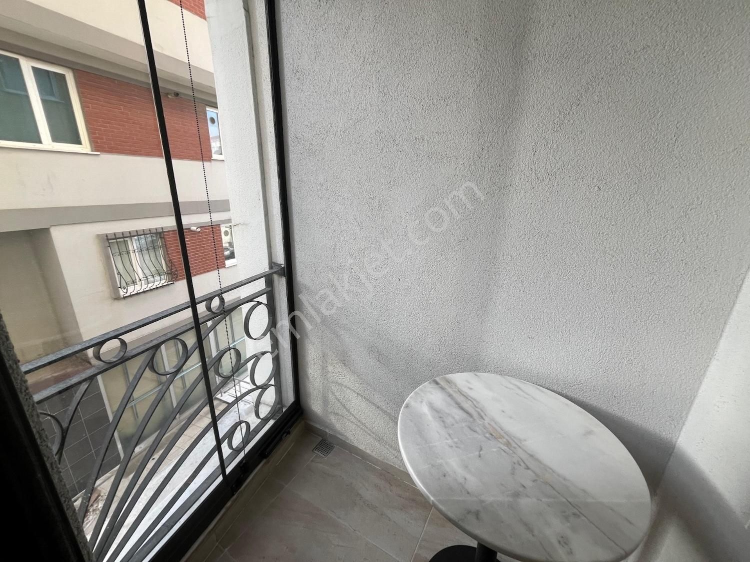 █ Konfor █ Altıntepe Galipbeyde 8 Yıllık Ayrı Mutfak Balkon 2+1 - Görsel 17