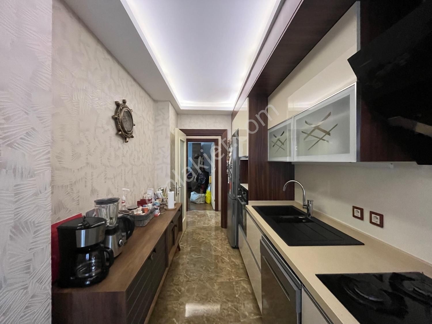 █ Konfor █ Altıntepe Galipbeyde 8 Yıllık Ayrı Mutfak Balkon 2+1 - Görsel 15