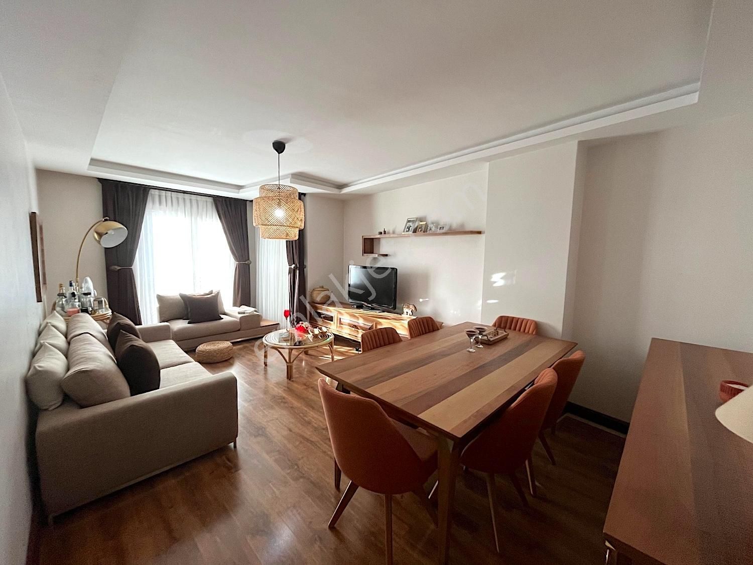 █ Konfor █ Altıntepe Galipbeyde 8 Yıllık Ayrı Mutfak Balkon 2+1 - Görsel 7