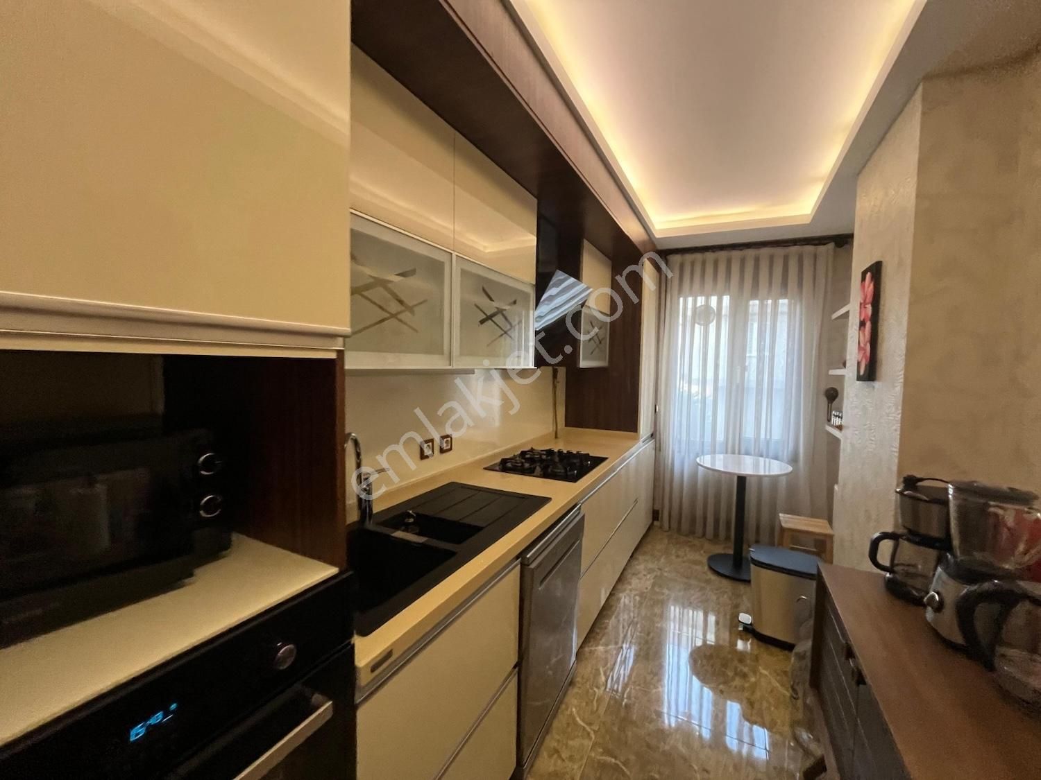█ Konfor █ Altıntepe Galipbeyde 8 Yıllık Ayrı Mutfak Balkon 2+1 - Görsel 14