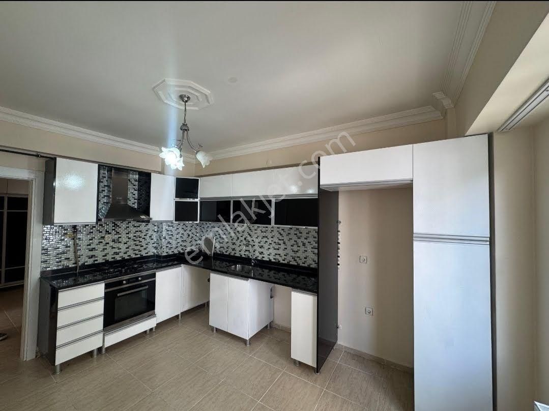 Sahibinden Şanlıurfa Karaköprü Doğukent'te Doğalgazlı 3+1 Kiralık Daire fiyatı:19.000₺ - Görsel 6