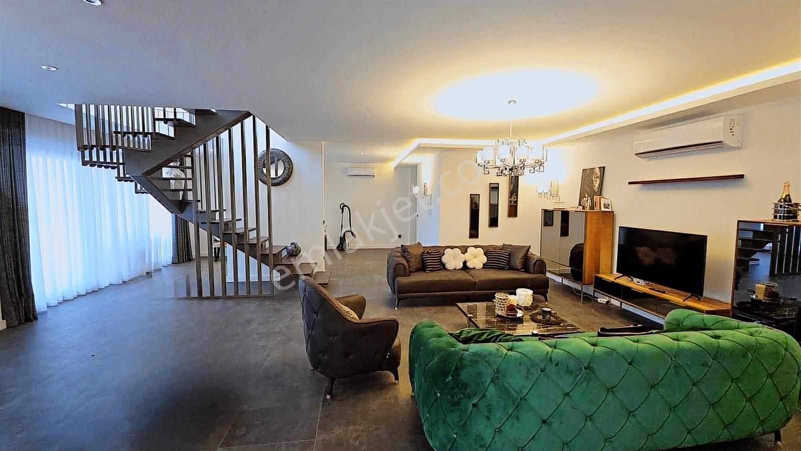 Bodrum Gümüşlük Denize Sıfır Satılık Muhteşem Villa - Görsel 26