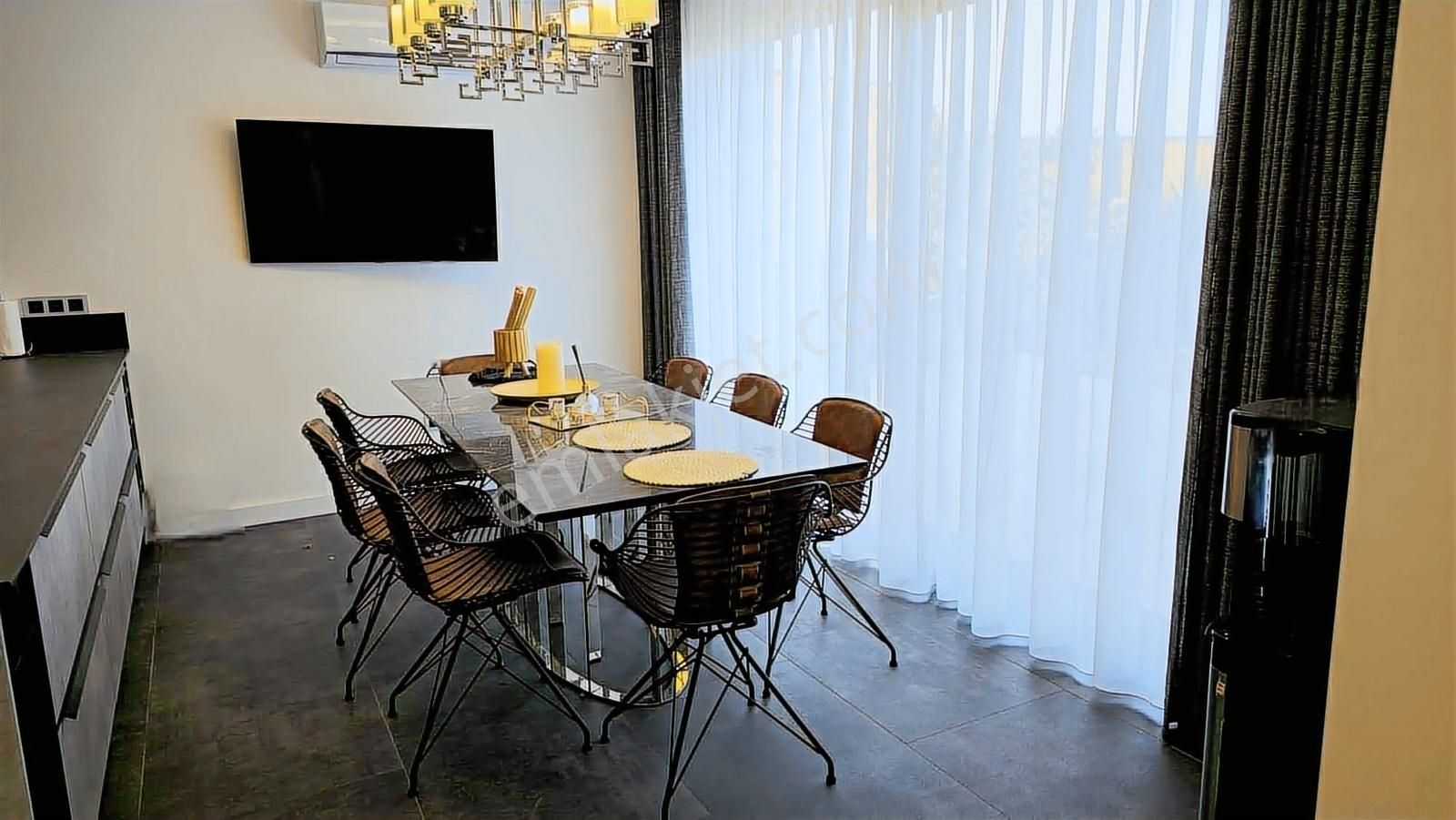 Bodrum Gümüşlük Denize Sıfır Satılık Muhteşem Villa - Görsel 2