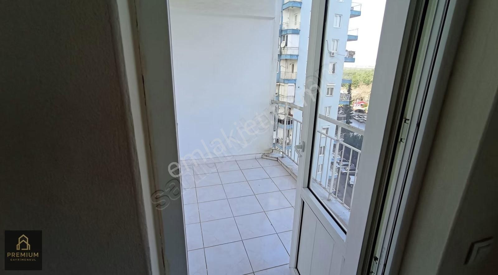 Yenidoğan Menzil Sitesinde Kiralık 3+1 | Merkezi Konum - Görsel 12