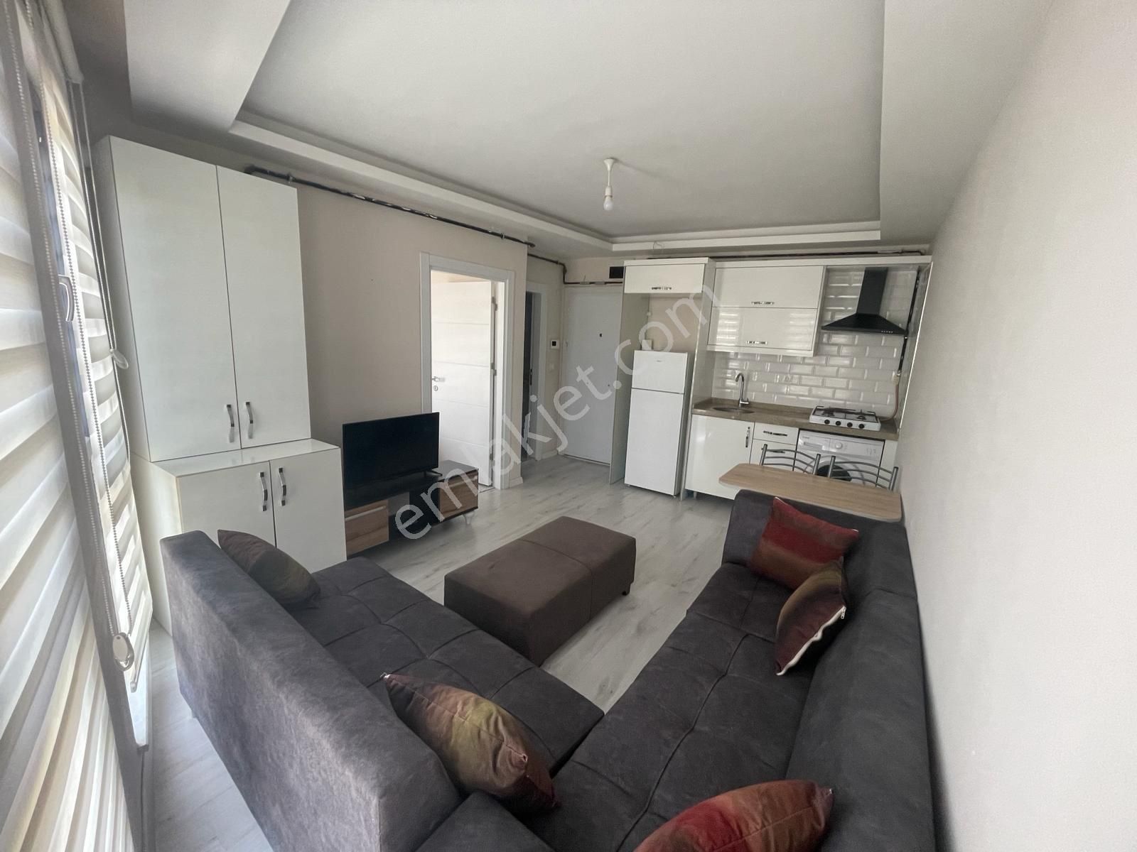 Almina’dan Kiralık 1+1 Site İçinde Arakat Kiralık Daire - Görsel 24