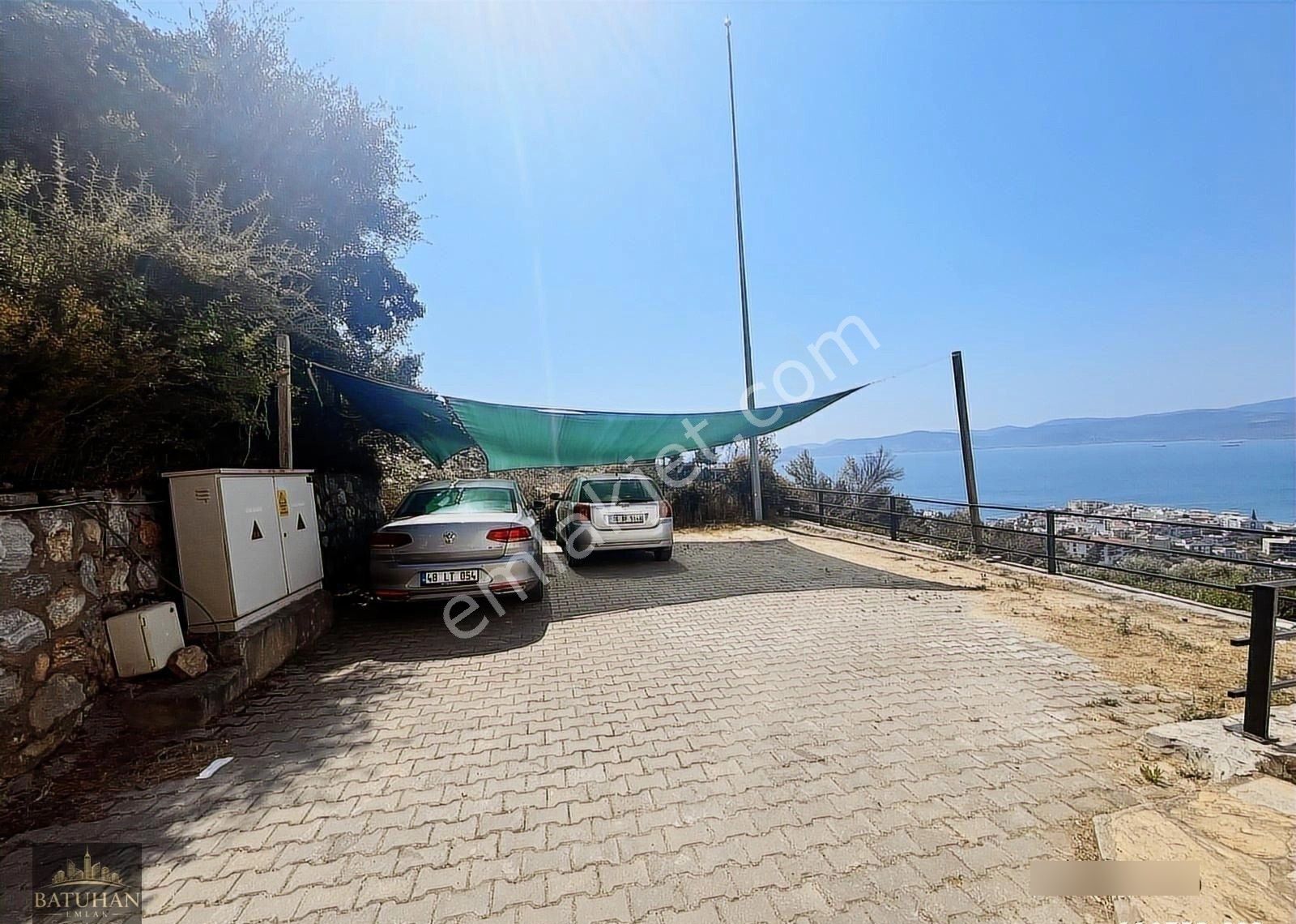 Güllük Merkez'de Site İçerisinde Deniz Manzarasına Hakim 3+1 Mustakil Triplex Ev - Görsel 8