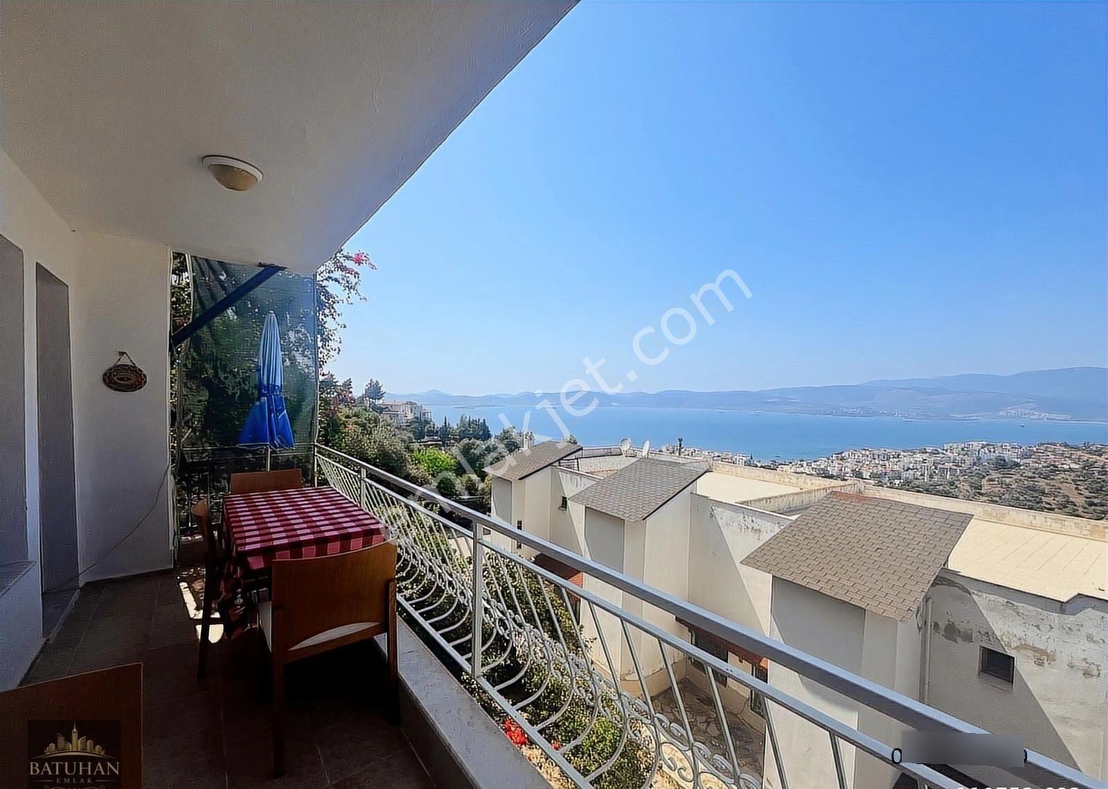 Güllük Merkez'de Site İçerisinde Deniz Manzarasına Hakim 3+1 Mustakil Triplex Ev - Görsel 13