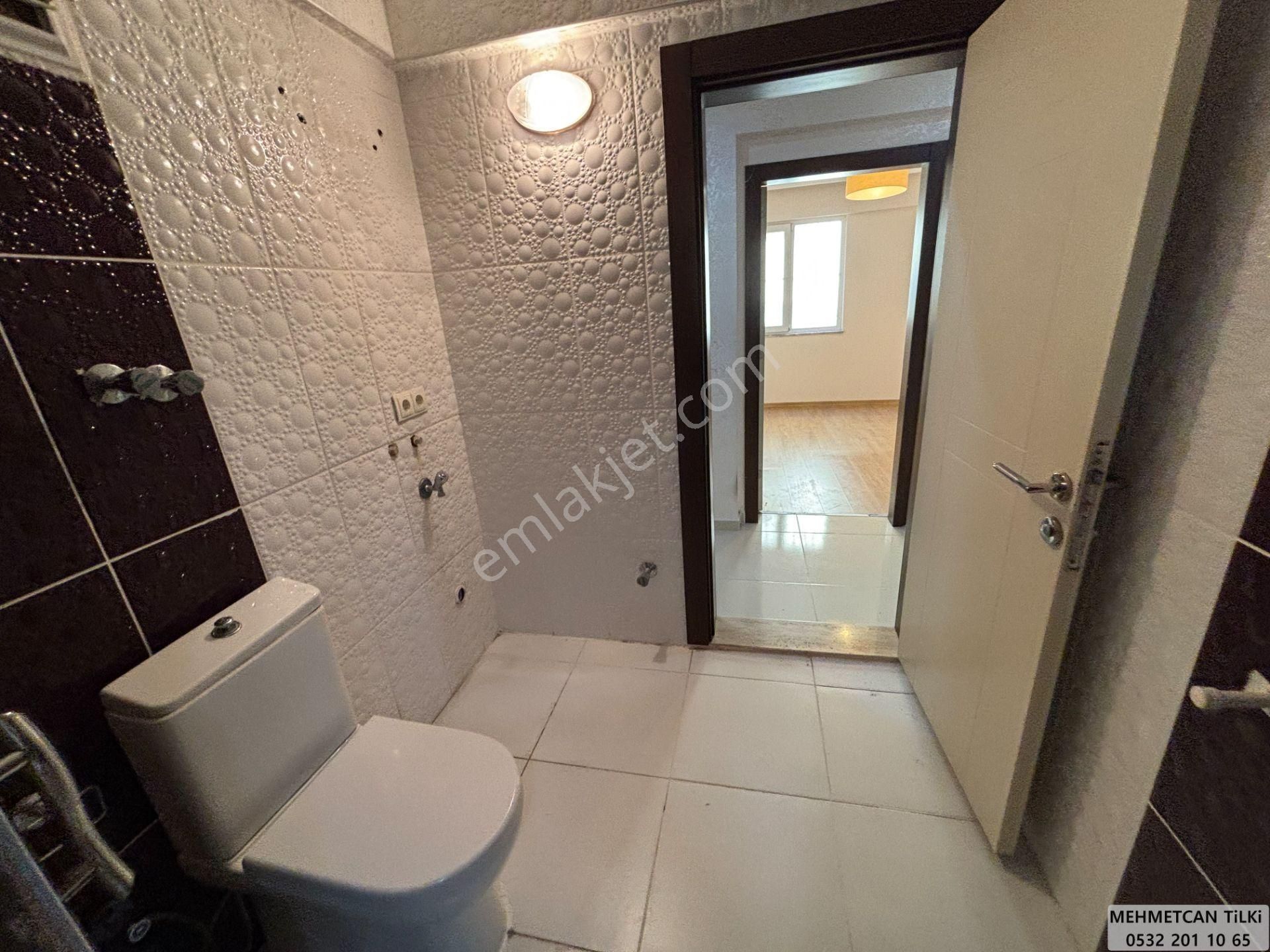 Didim'de Satılık 2+1 Ayrı Mutfak Yüksek Giriş Ferah Daire - Görsel 20