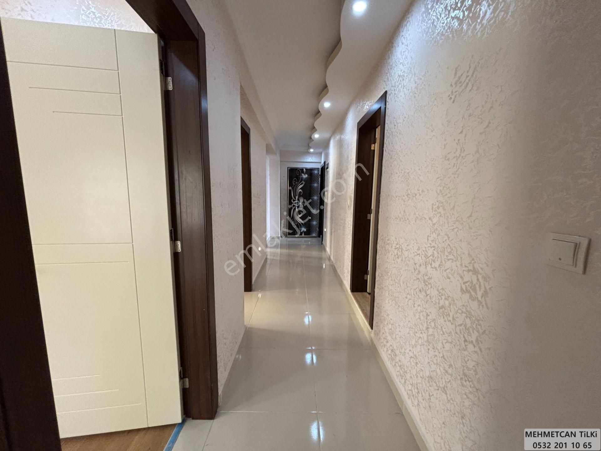 Didim'de Satılık 2+1 Ayrı Mutfak Yüksek Giriş Ferah Daire - Görsel 17