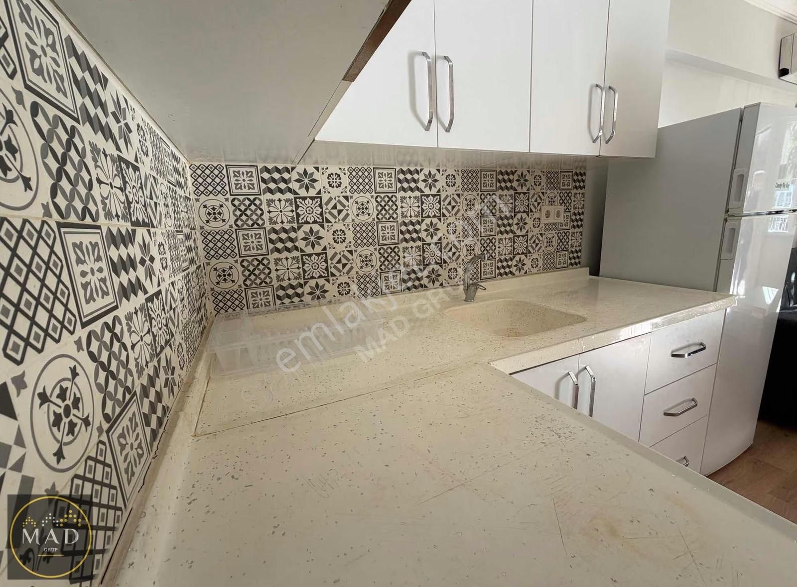 Bavulunu Al Gel Sıfır Tadilatlı 1+0 Daire Merkezi Konumda - Görsel 2