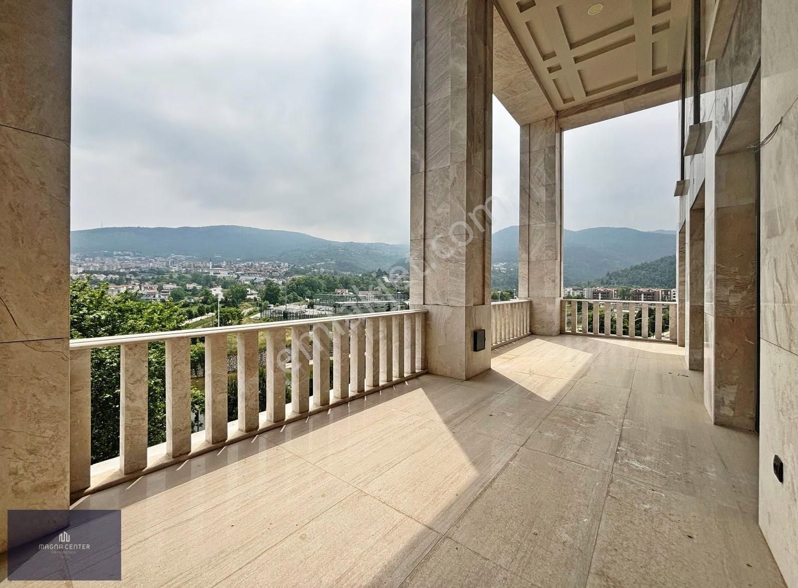 Magnadan Alpiş Hünkar Konaklarında Satılık 6+1 Dubleks Daire - Görsel 2