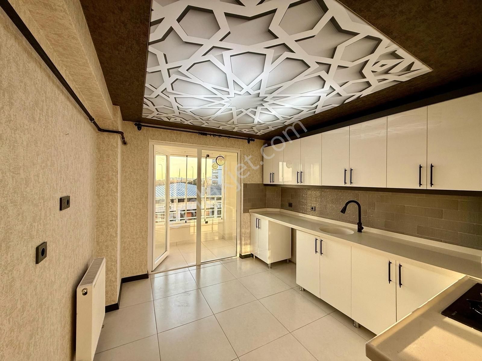 Göktaş'tan█okullar Bölgesinde Asansörlü Orta Kat 2+1 Daire - Görsel 9