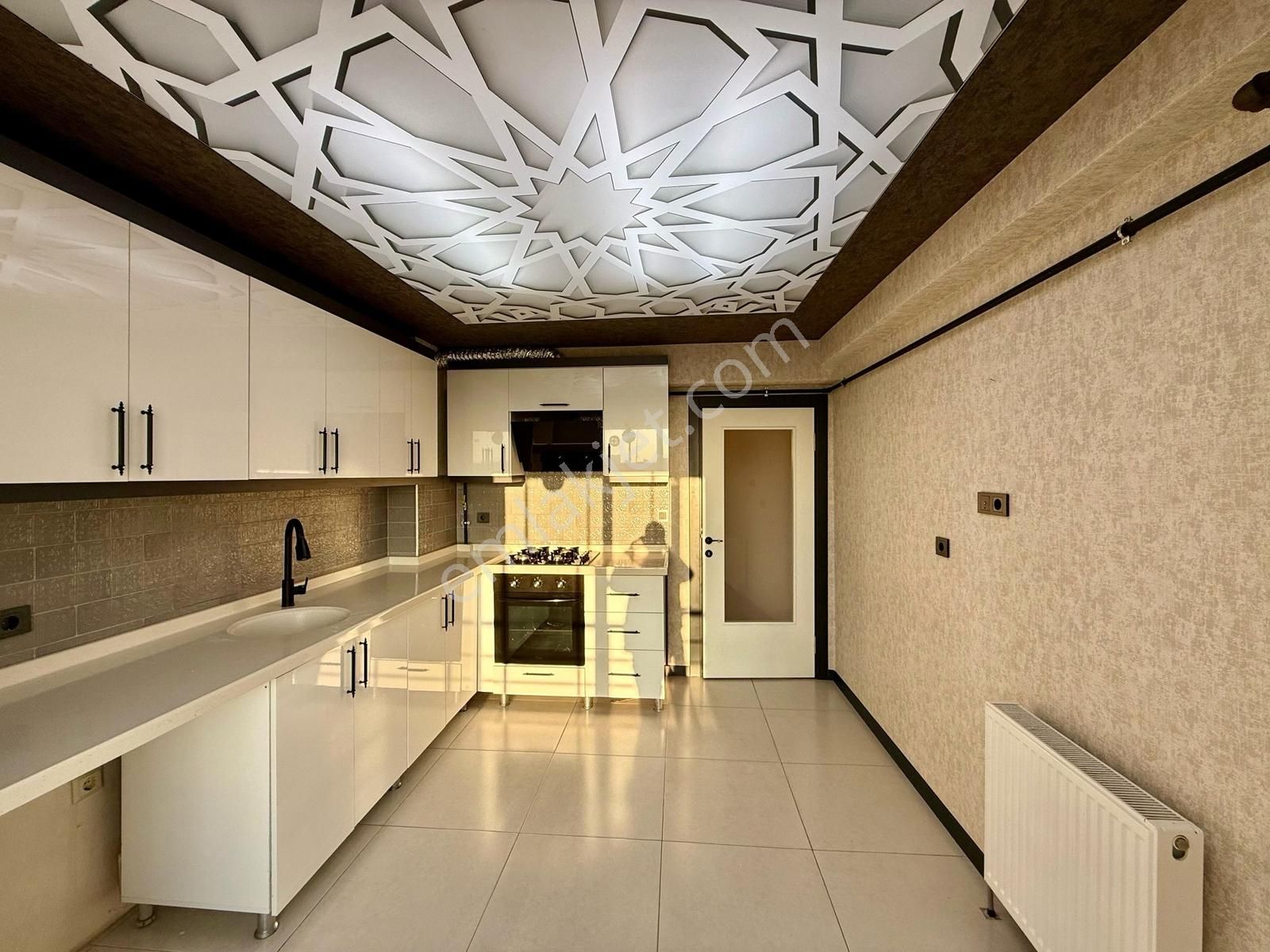 Göktaş'tan█okullar Bölgesinde Asansörlü Orta Kat 2+1 Daire - Görsel 6