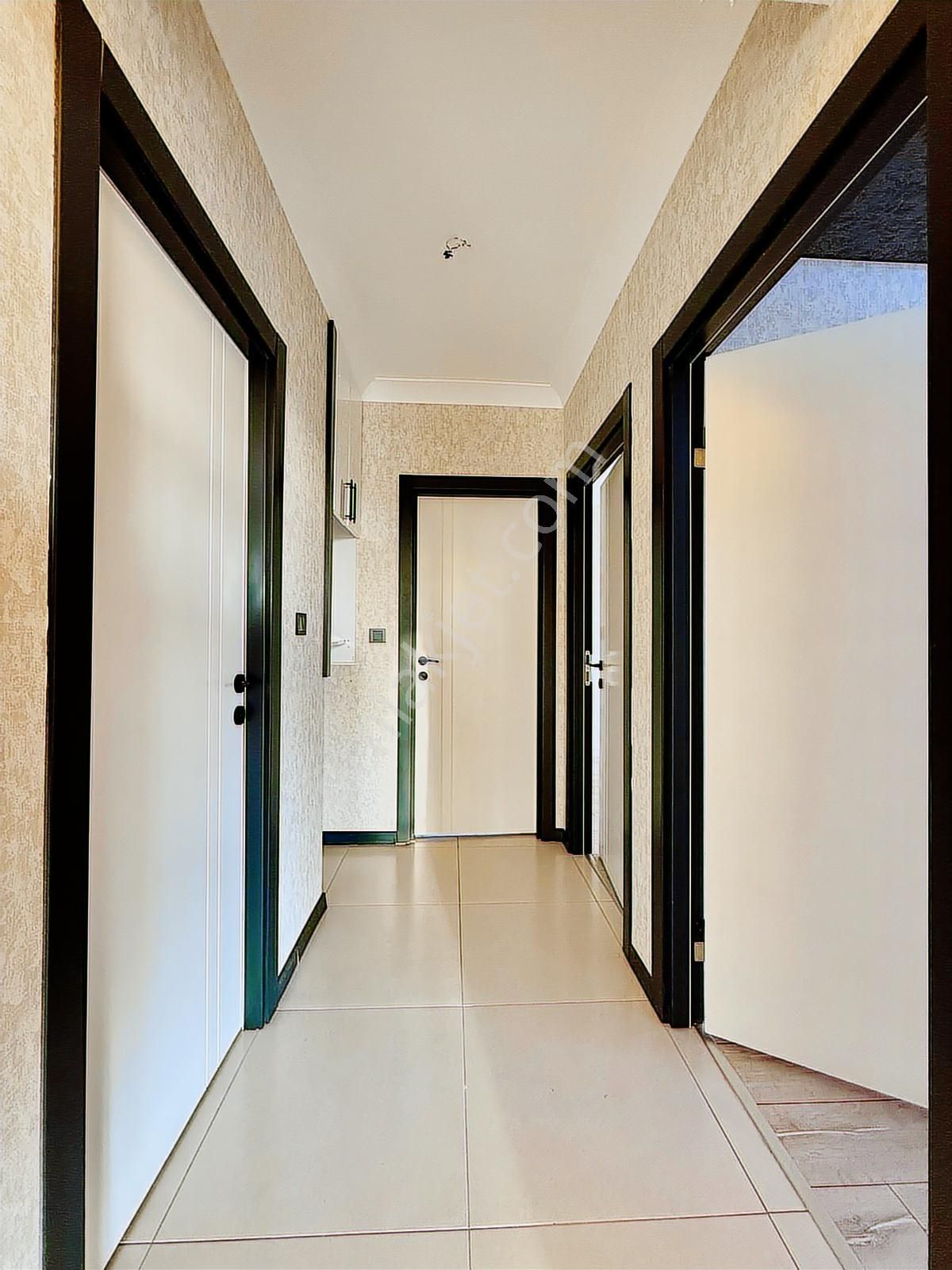 Göktaş'tan█okullar Bölgesinde Asansörlü Orta Kat 2+1 Daire - Görsel 5