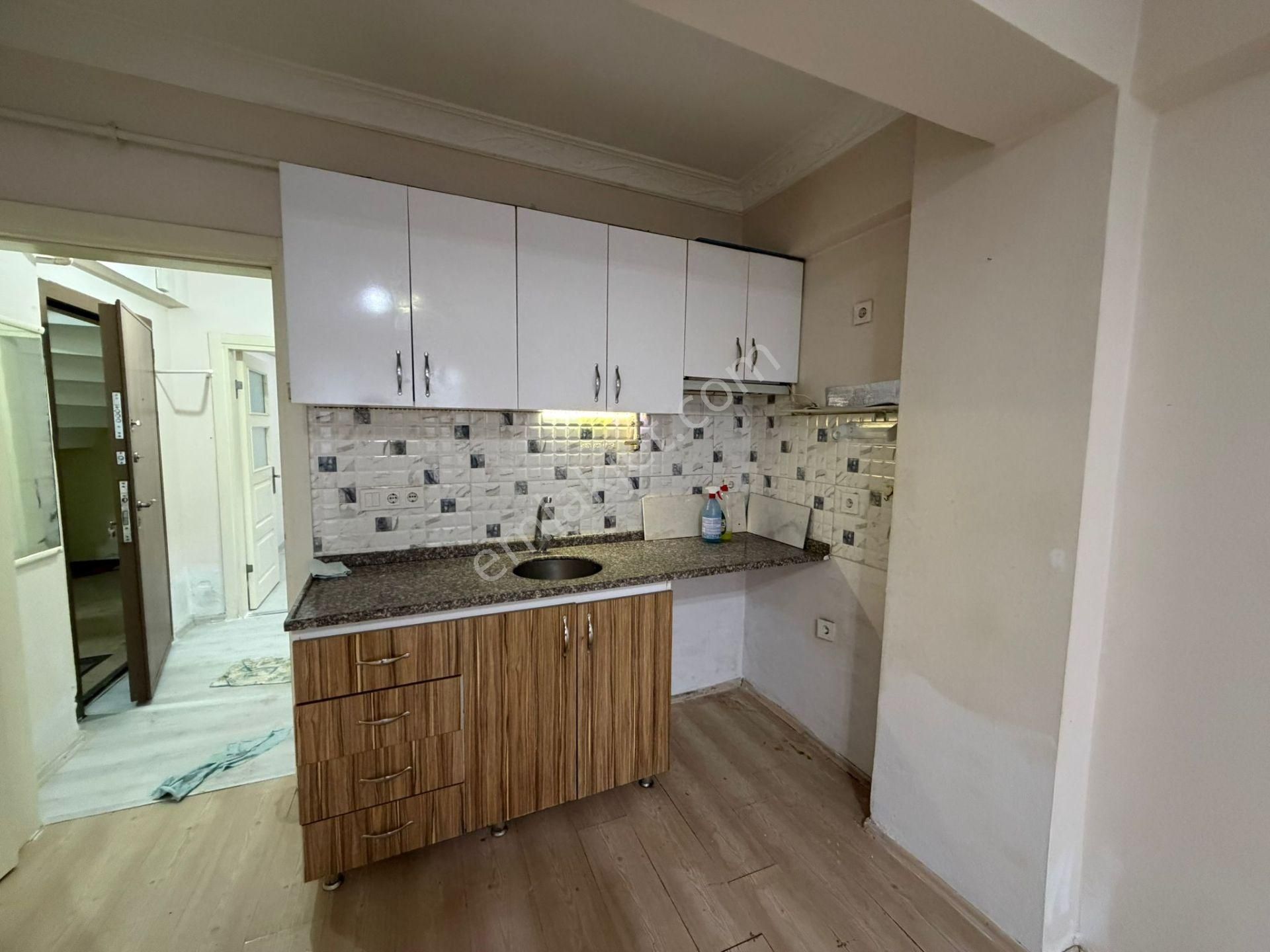 Kumbağ'da Pazar Sokağı'nda 1+1 Satılık Daire - Görsel 7