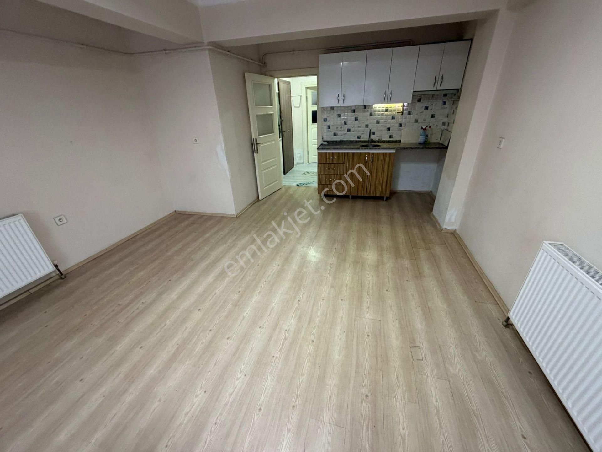 Kumbağ'da Pazar Sokağı'nda 1+1 Satılık Daire - Görsel 8