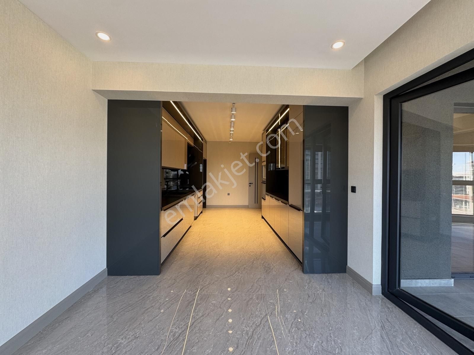 Göktaş'tan█bulvara Cephe 4+1 K.garajlı G.odalı Ultra Lüx Daire - Görsel 3