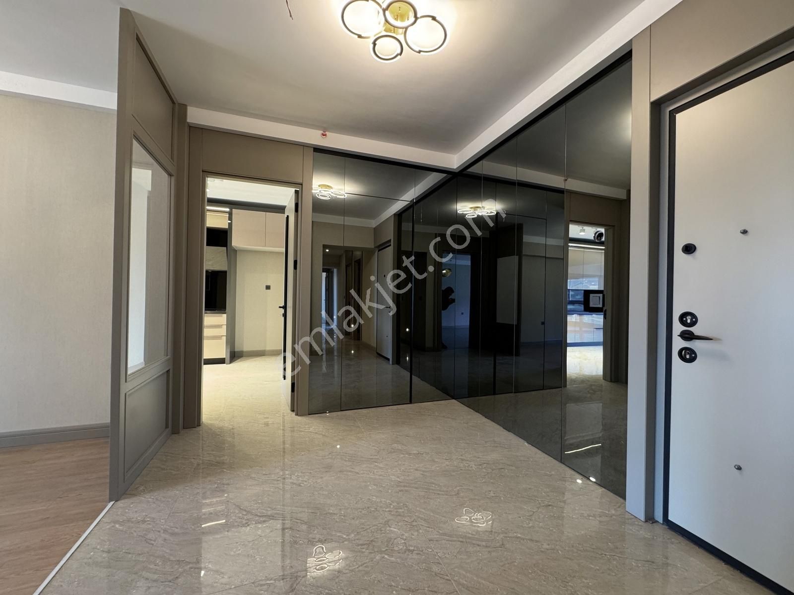 Göktaş'tan█bulvara Cephe 4+1 K.garajlı G.odalı Ultra Lüx Daire - Görsel 18