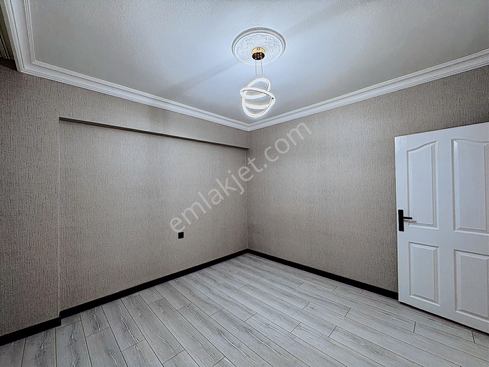 Göktaş'tan█hicret Camii Yakını Köşe Başı 130m2 Lüx Yapılı Daire - Görsel 28