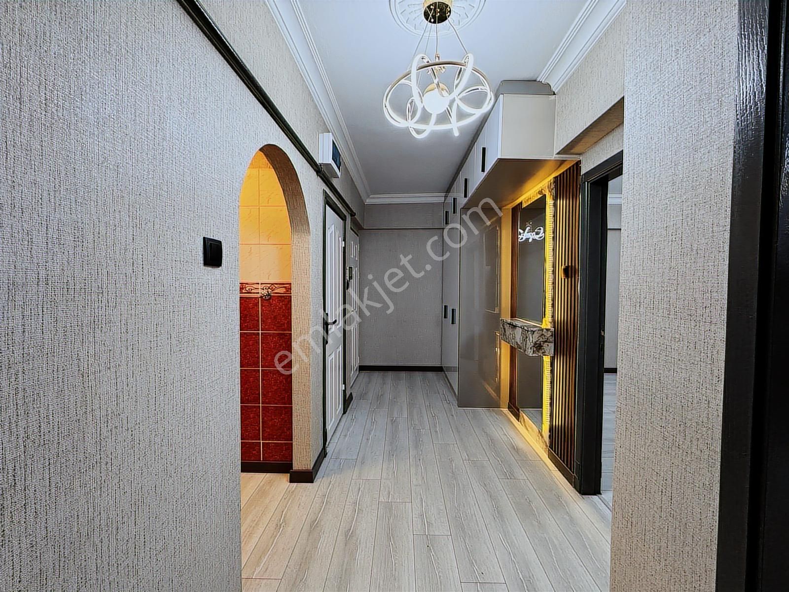 Göktaş'tan█hicret Camii Yakını Köşe Başı 130m2 Lüx Yapılı Daire - Görsel 34