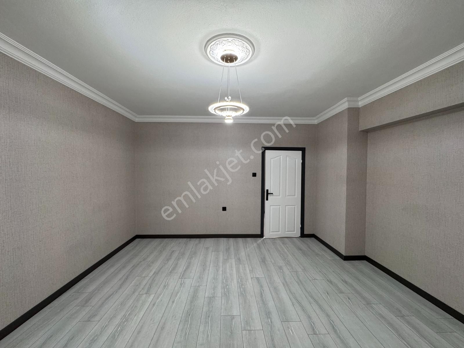 Göktaş'tan█hicret Camii Yakını Köşe Başı 130m2 Lüx Yapılı Daire - Görsel 20