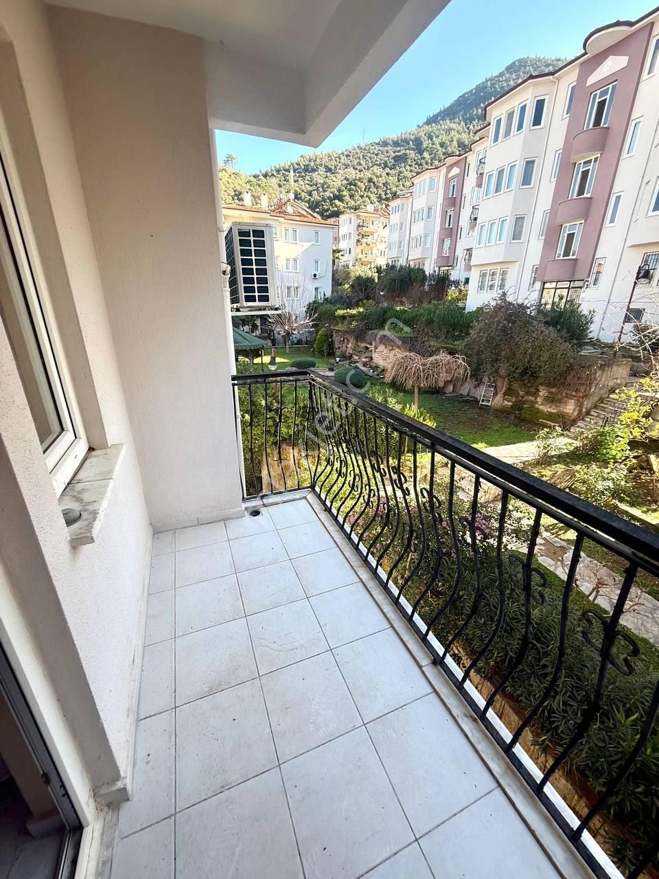 Fethiye Altınpetek Sitesi'nde 3+1, 125m², 3. Kat Satılık Daire - Görsel 14