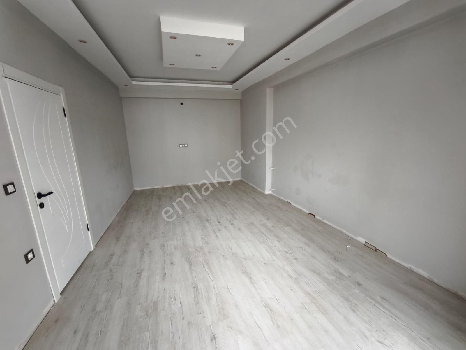 Edremit Gümrük Tariş Karşı Arası Ara Kat Satılık