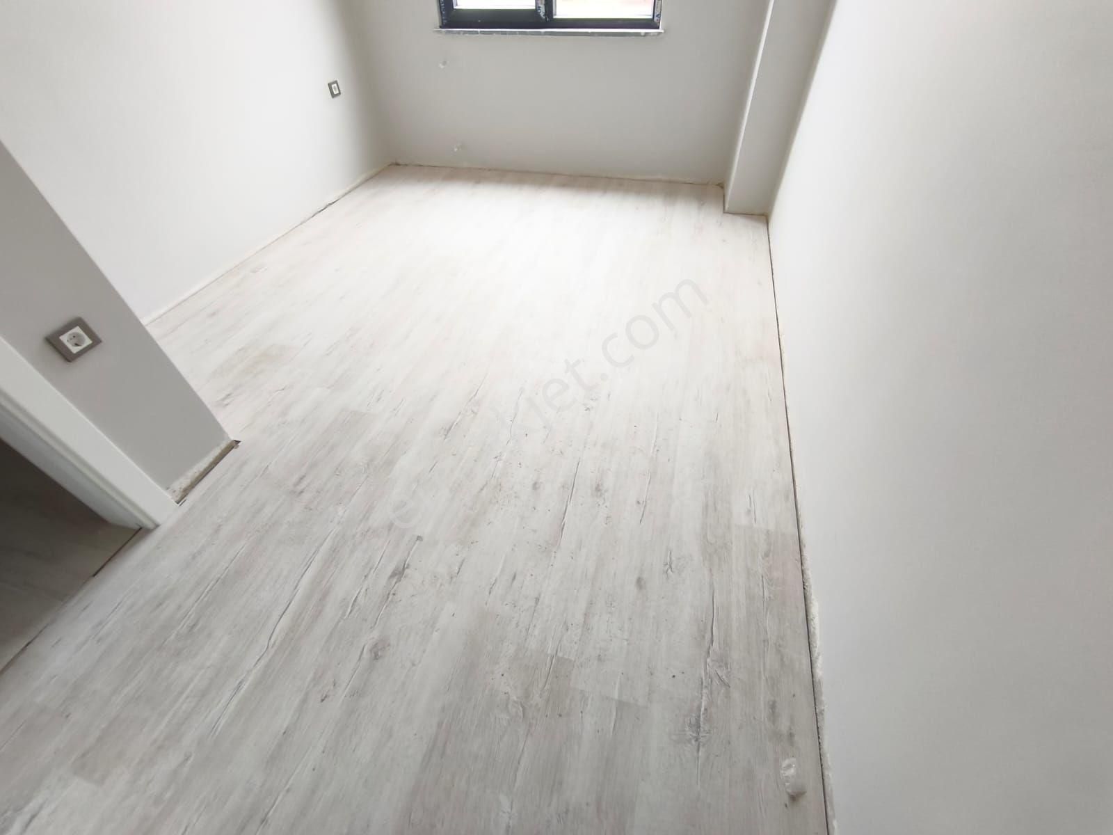 Edremit Gümrük Tariş Karşı Arası Ara Kat Satılık - Görsel 28