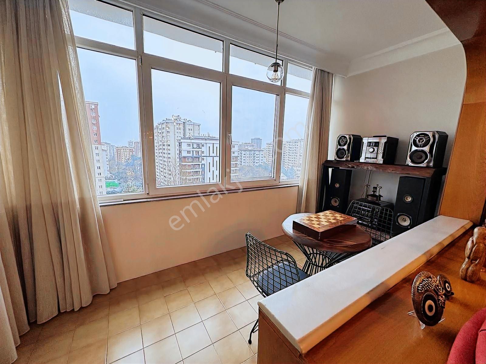 Bayar Caddesin'de Park Manzaralı Geniş Mutfaklı Masrafsız 3+1 - Görsel 4