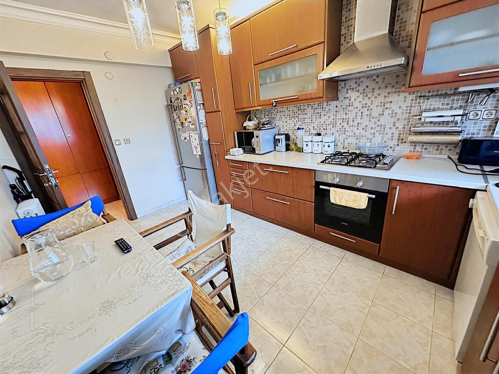 Bayar Caddesin'de Park Manzaralı Geniş Mutfaklı Masrafsız 3+1 - Görsel 25