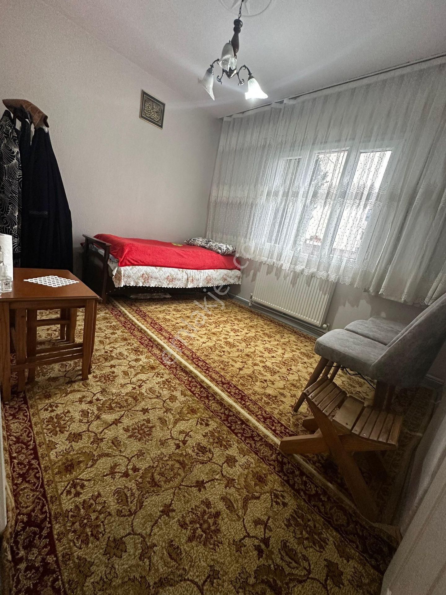 Turgutlu Satılık Mustafa Kemal Mah 2+1 Oda 90m2 Zemin Üstü 1. Kat Doğalgazlı Çift Balkonlu Temiz D. - Görsel 20