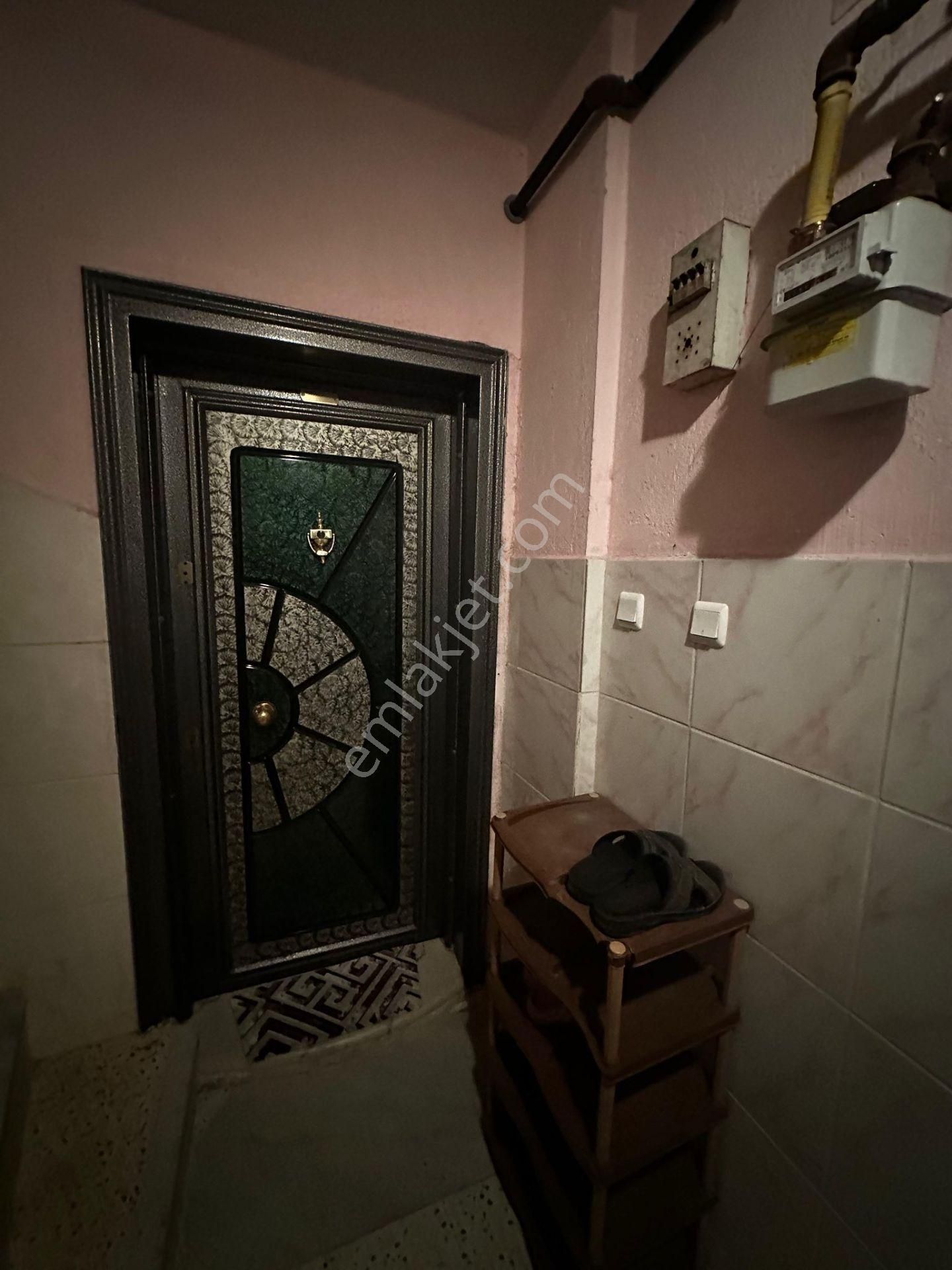 Turgutlu Satılık Mustafa Kemal Mah 2+1 Oda 90m2 Zemin Üstü 1. Kat Doğalgazlı Çift Balkonlu Temiz D. - Görsel 13