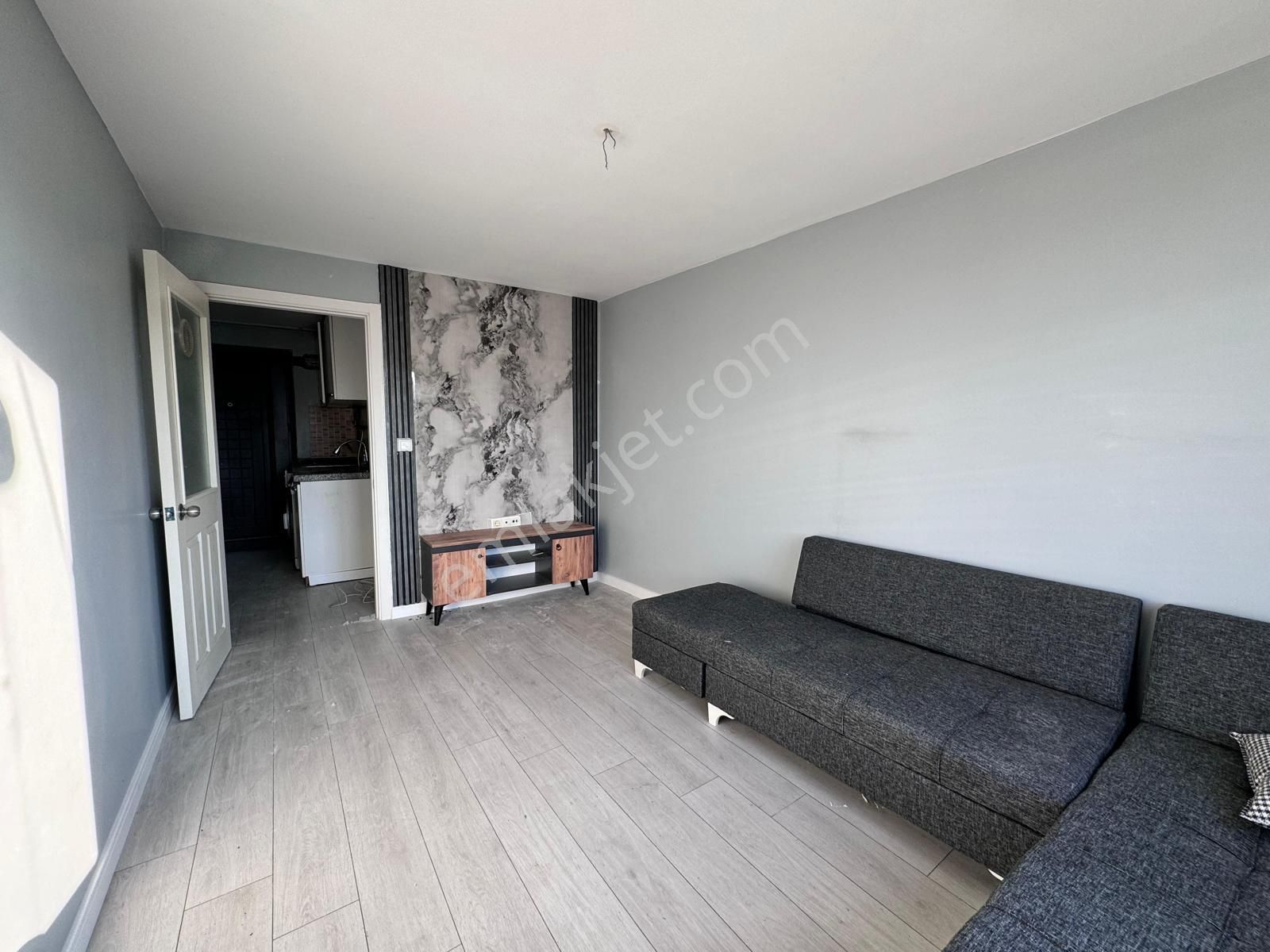 Almina Dan Dumlupınar Merkezde Kiralık 2+0 Daire - Görsel 12