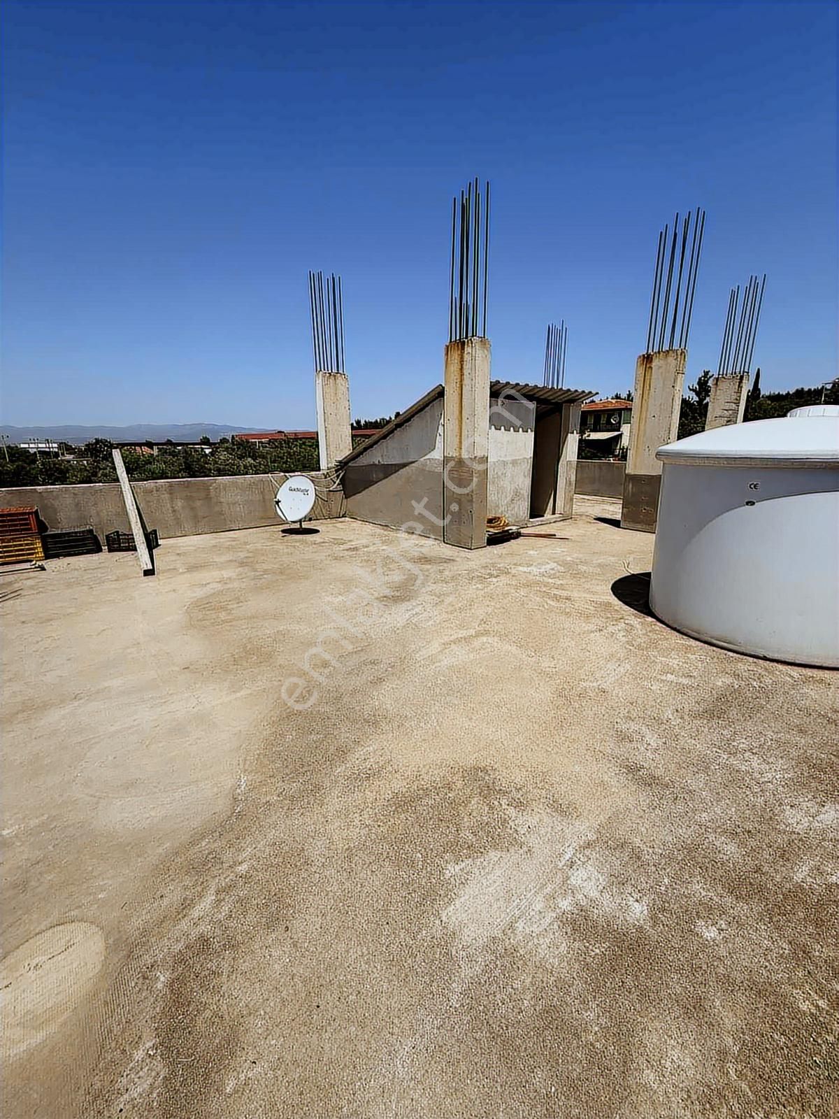 Menderes Oğlan Anasın Da 900m2 Arsa İçinde 100m2 Betonarme Ev - Görsel 16