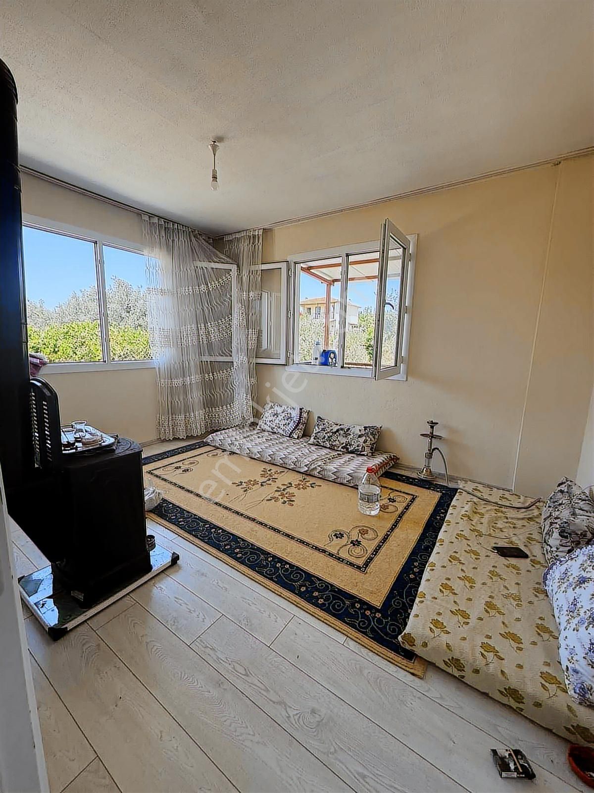 Menderes Oğlan Anasın Da 900m2 Arsa İçinde 100m2 Betonarme Ev - Görsel 8