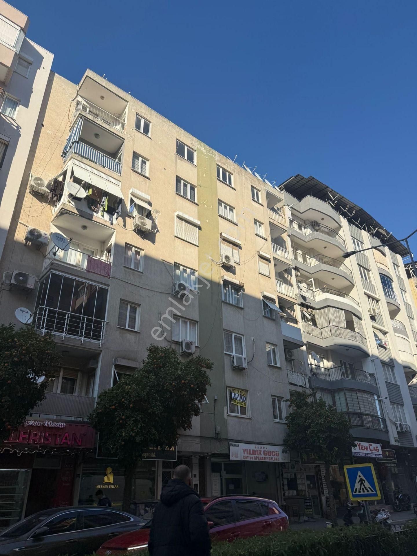 Şehir Merkezinin Göbeğinde – Cadde Üstü Fırsat Daire! - Görsel 2