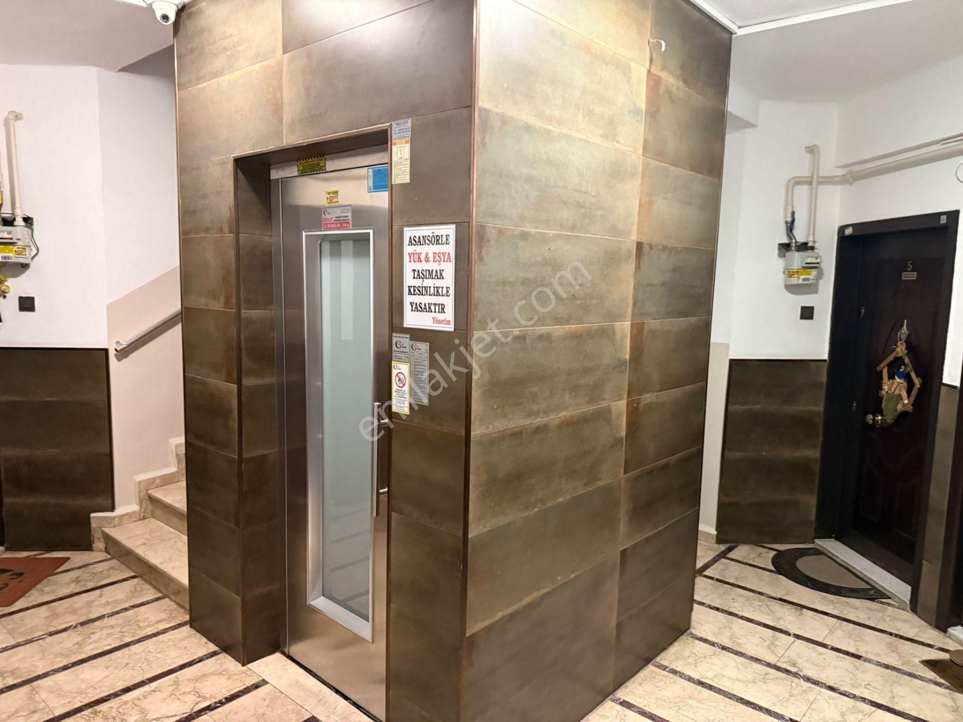 Şimşek Yuva Sitesi 'nde Kısmi Boğaz Manzaralı 3+1 Kiralık Daire - Görsel 24