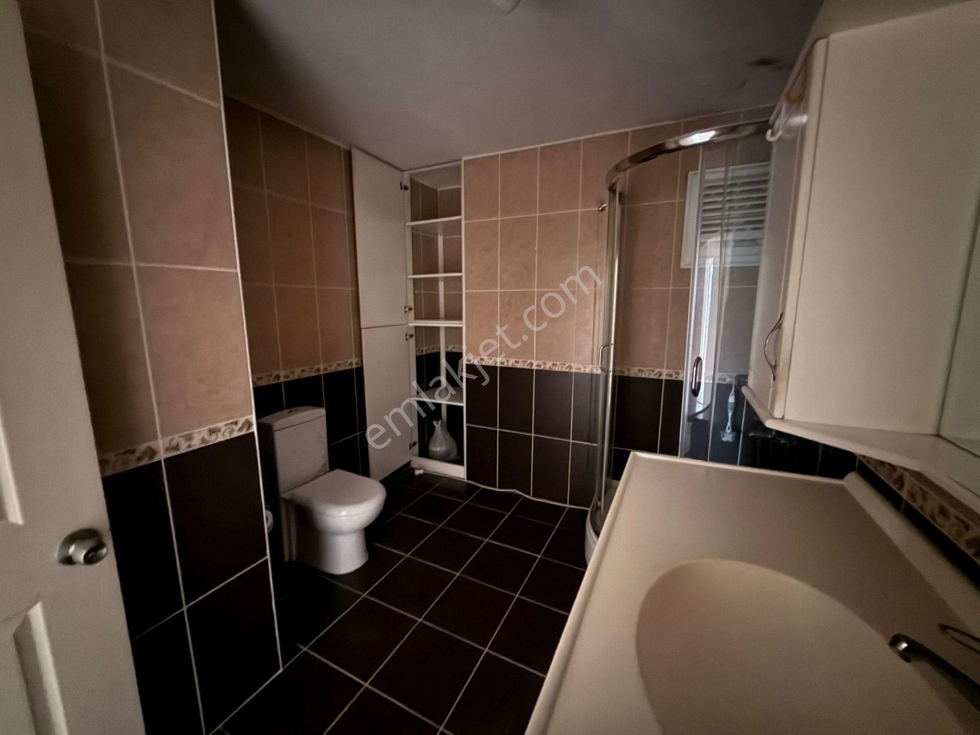 Şimşek Yuva Sitesi 'nde Kısmi Boğaz Manzaralı 3+1 Kiralık Daire - Görsel 20