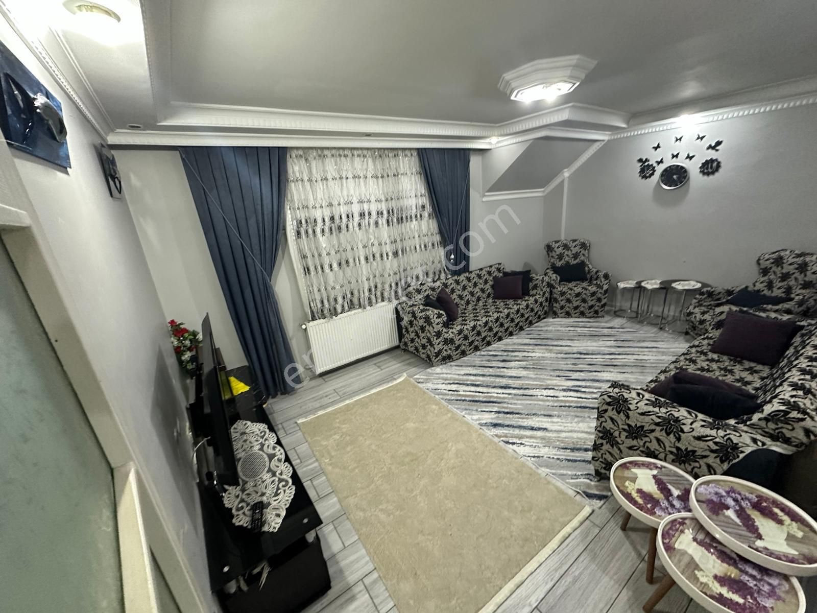 Üç Kardeşler'den İsmetpaşa Mh 3+1 140m2 Dev Bahçe Katı