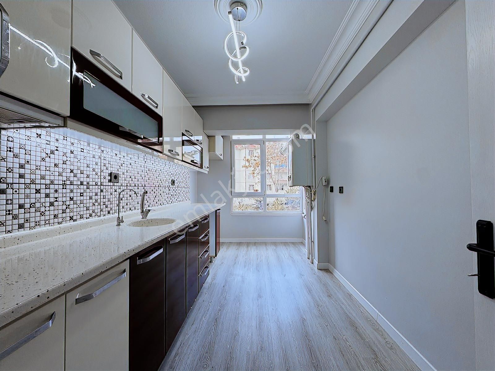 Göktaş'tan█okullar Bölgesinde Full Yapılı 3+1 G.cepheli Daire