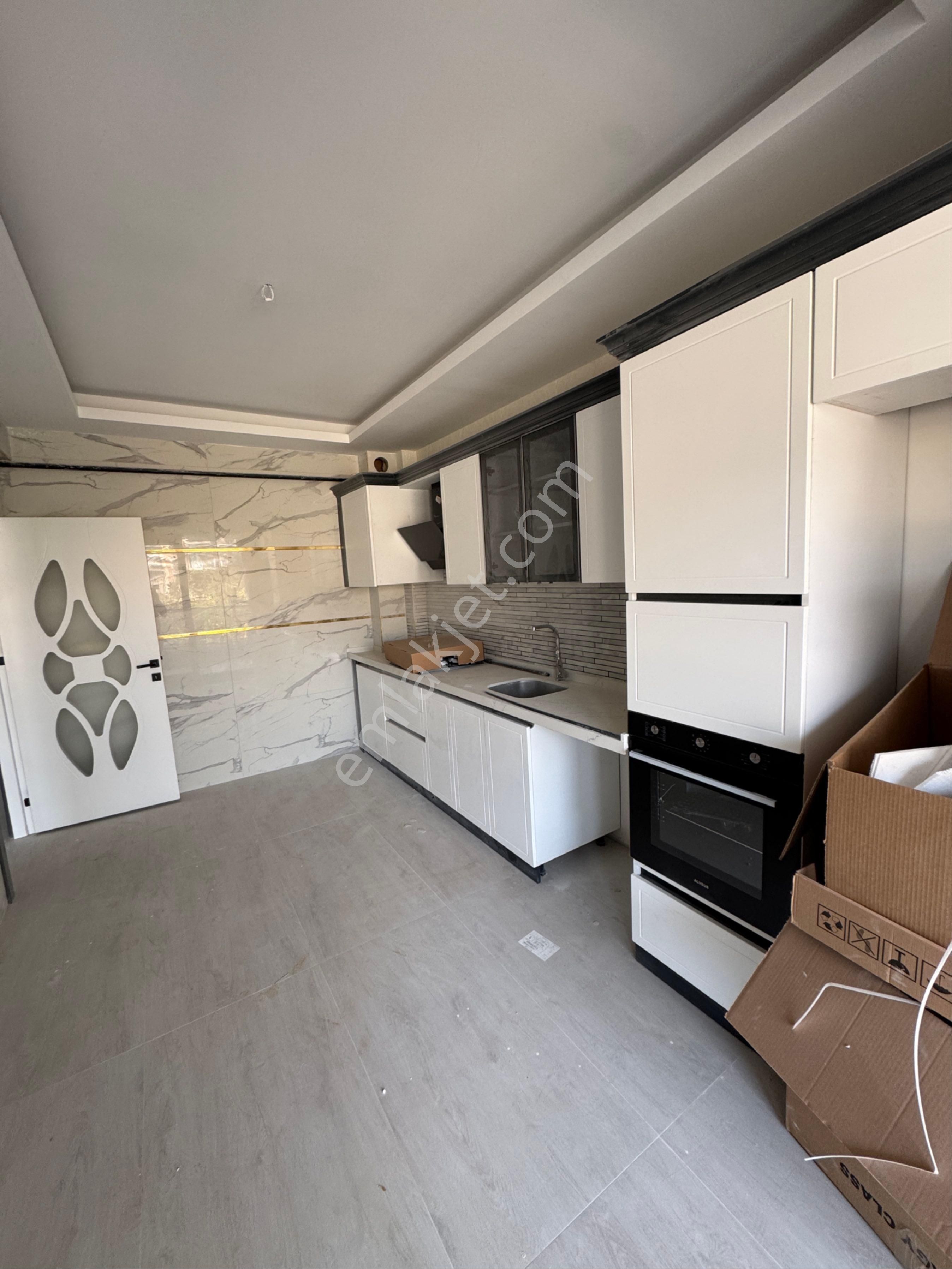 Konya Meram Kalfalar Uluğbey Mah De Ultra Lüx 3+1 Daire Evebeyn Banyolu Kızartma Balkonlu - Görsel 24