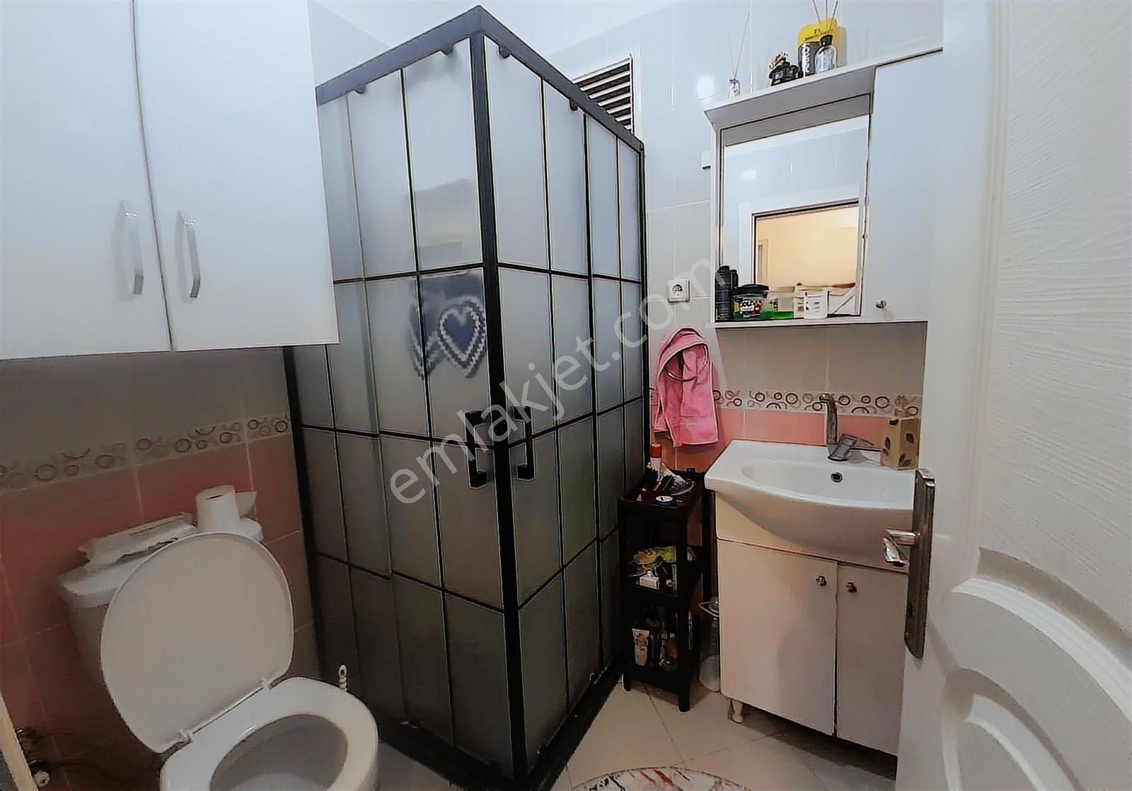 Dikmen Cd.'ne Paralel Sk.ta Ferah Ve Çok Uygun Kiralı 2+1 Daire - Görsel 8