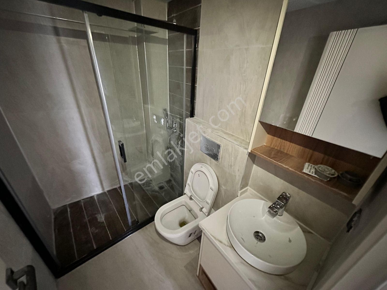 Kavaklıdere Bardacık Sokakta Şehir Manzaralı Sıfır 2+1 Dublex - Görsel 14