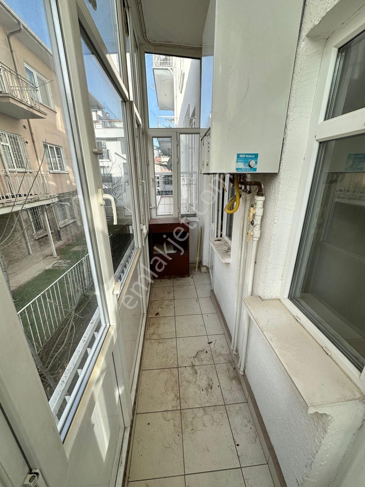 Reşit Galip Paraleli, Büyük Kolej Yakını 3+1 Kiralık Daire - Görsel 19