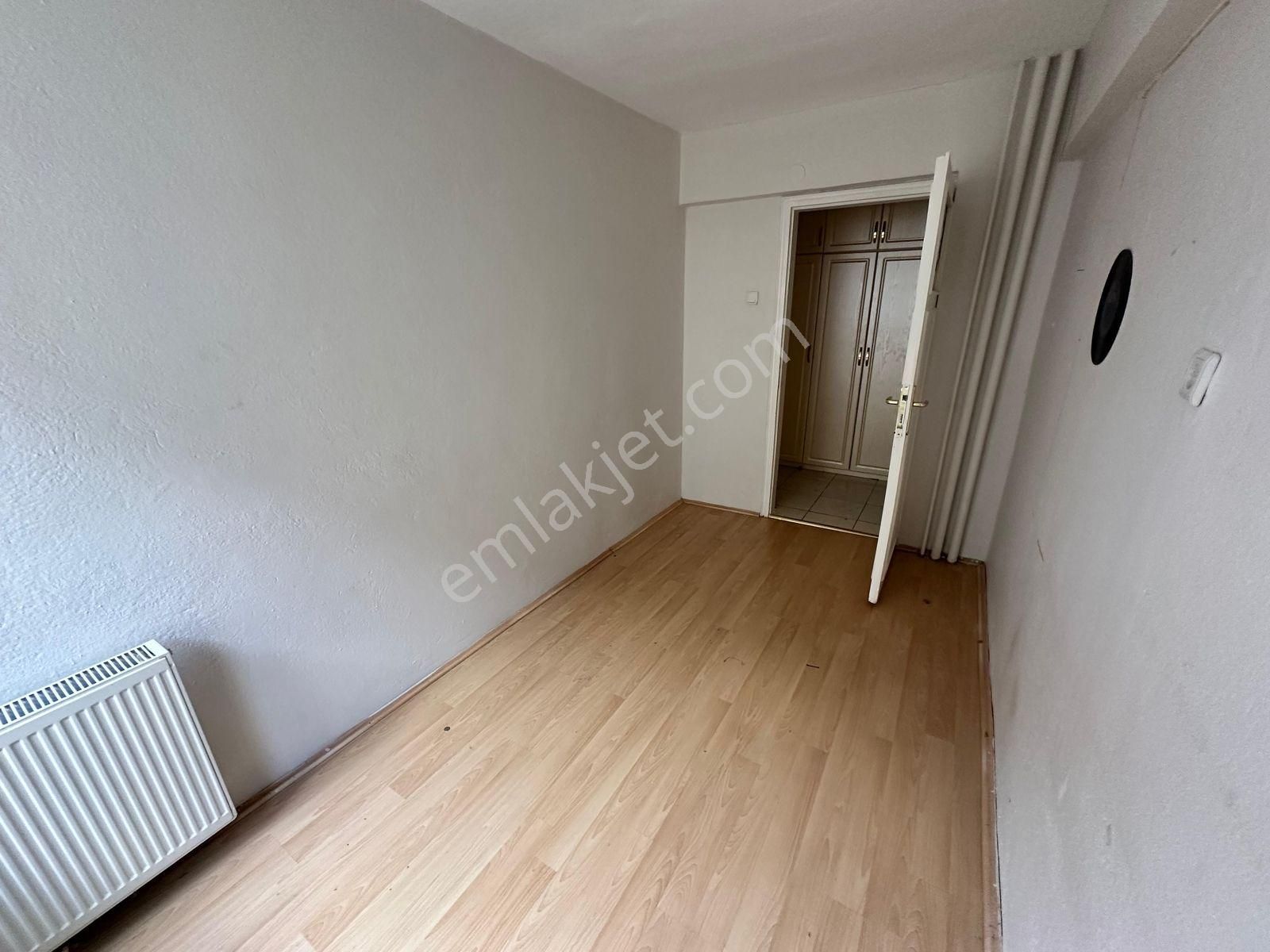 Reşit Galip Paraleli, Büyük Kolej Yakını 3+1 Kiralık Daire - Görsel 13